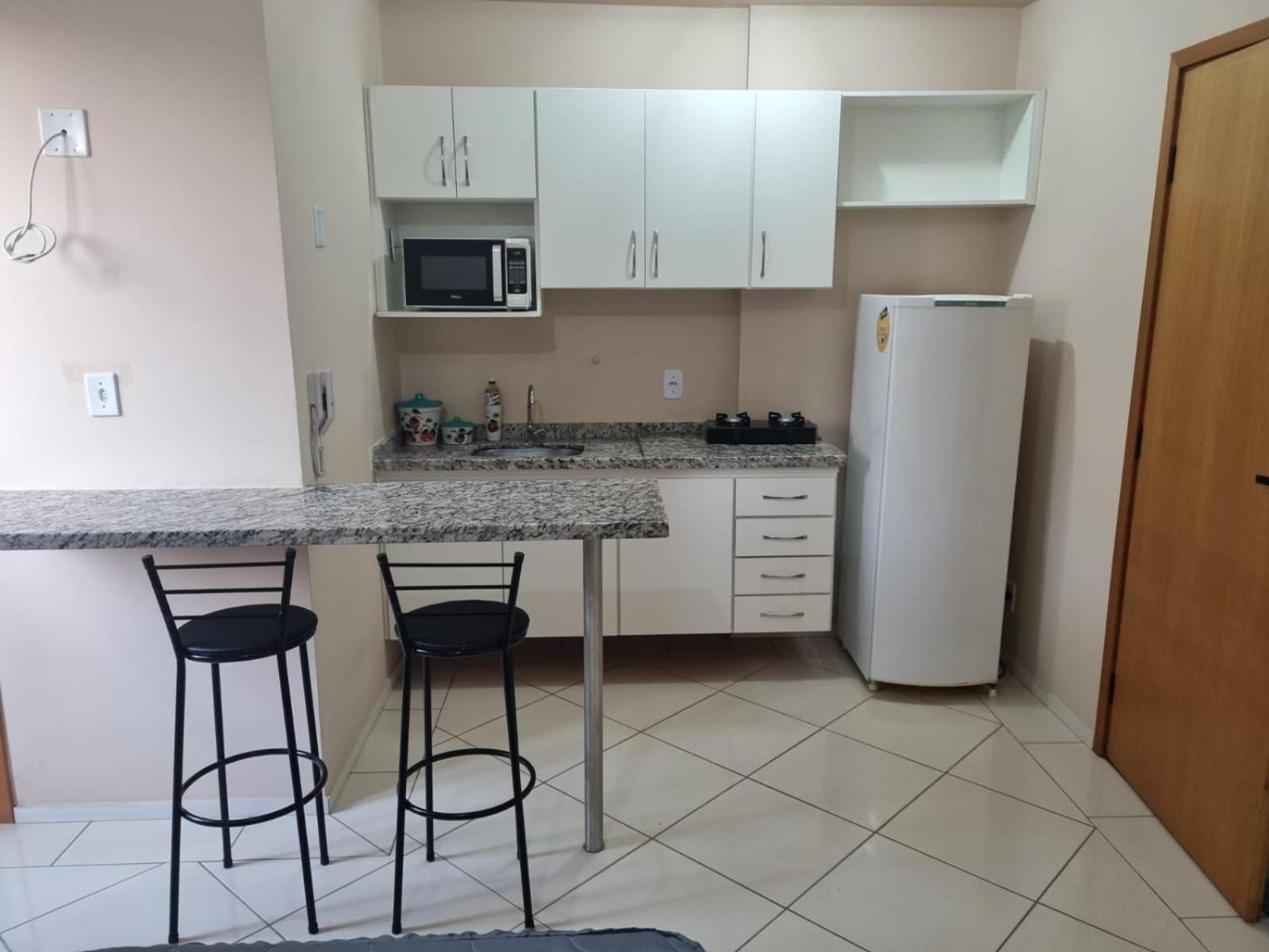 Spot Residence Sao Carlos 700M Da Usp ภายนอก รูปภาพ